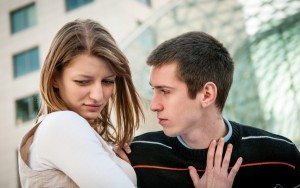 Inconspicuous Signs of Unhealthy Relationships for Women